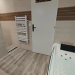 بيت للعطل La Chaumiere *
