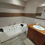 La Chaumiere